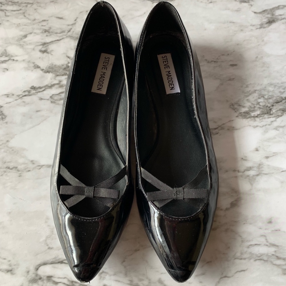 Steve Madden Frenchi Black Pointed Toe Flats
